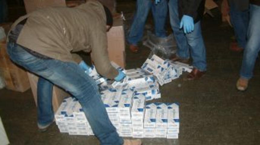 D&uuml;zce&rsquo;de 23 bin 80 paket sigara yakalandı