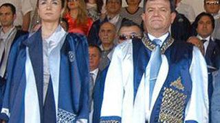 Üniversitede kopya skandalı!