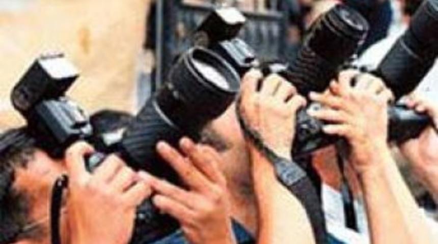 &Ccedil;alışan Gazetecilerin G&uuml;n&uuml;'n&uuml; kutladılar