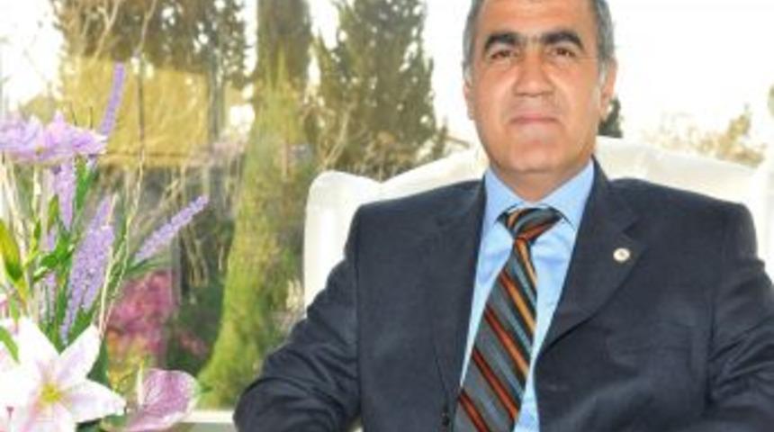 Ulukanlı, Korkut Ata &Uuml;niversitesine rekt&ouml;r yardımcısı olarak atandı