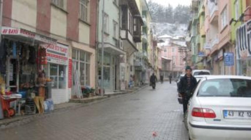 Simav'da 3,8 b&uuml;y&uuml;kl&uuml;ğ&uuml;nde deprem oldu