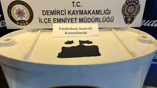 Demirci’de uyuşturucu operasyonu: 1 tutuklama