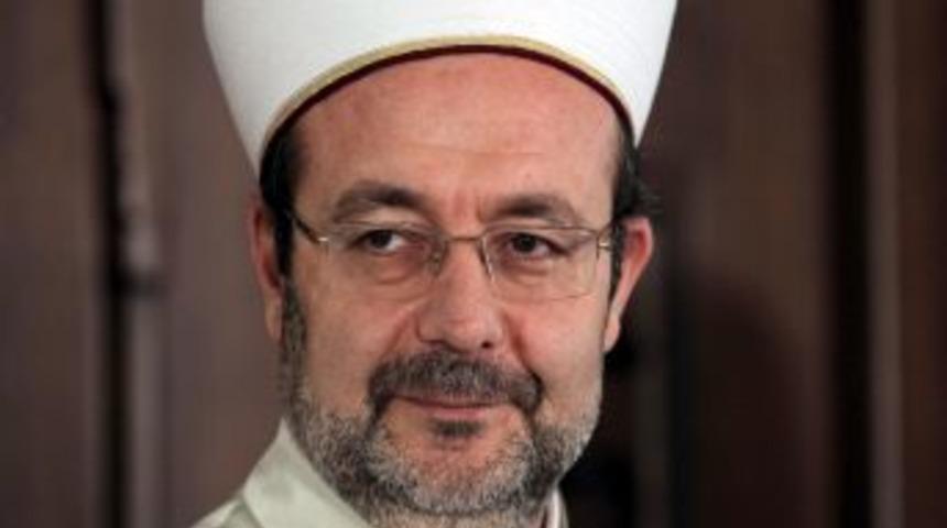 G&ouml;rmez: Yarıyılda umreyi eleştirenler, Vatikan&rsquo;a turları izlesin