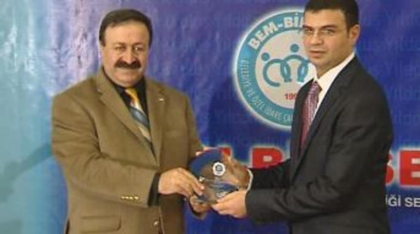 Cihan&rsquo;a '&ccedil;alışma hayatına destek &ouml;d&uuml;l&uuml;