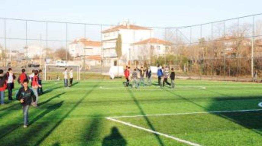 &Ccedil;orlu, 2 yeni spor tesisine kavuşuyor.