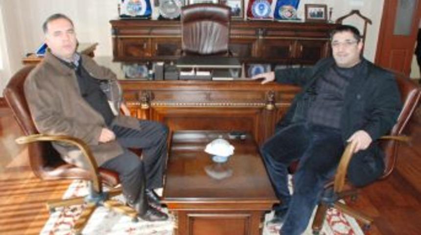 Alaydın ve Dağdağan, Bitlis'te deprem sonrası esnafın durumunu g&ouml;r&uuml;şt&uuml;