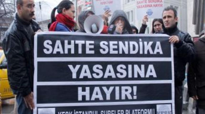 Kesk'ten 'Sendika Yasası' protestosu