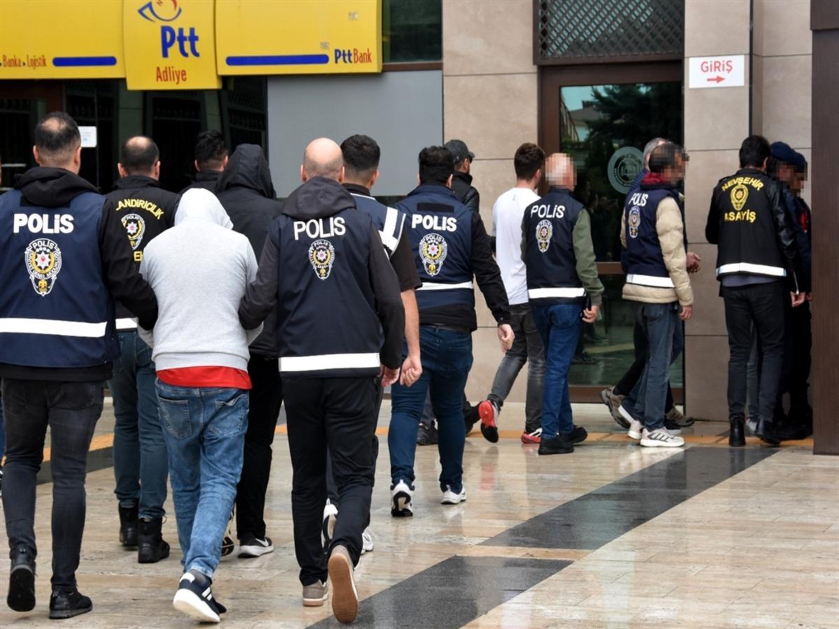 Nevşehir merkezli 9 ildeki fuhuş operasyonunda 11 tutuklama 1