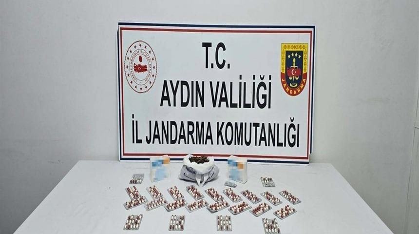 Kuşadası&rsquo;nda uyuşturucu operasyonu: 3 g&ouml;zaltı
