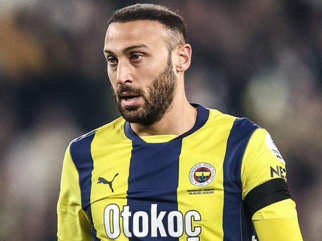 Cenk Tosun'dan yıllar sonra gelen Fenerbah&ccedil;e itirafı: "Gitmem hataydı"