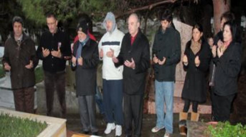 Aydan Siyavuş mezarı başında anıldı