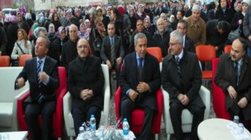 Arın&ccedil;: Eğitime destek verenlerin programlarına koşarak geliriz