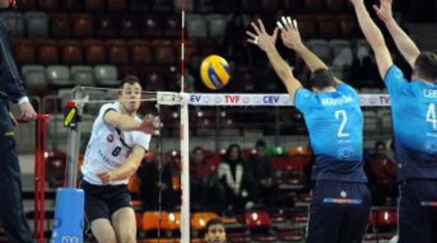Halkbank: 0 - Dinamo Moskova: 3