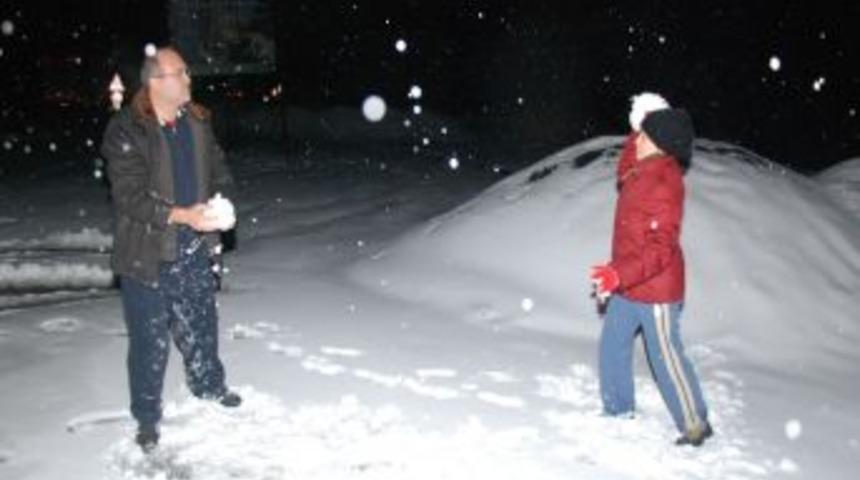 İzmirlilerin kar heyecanı