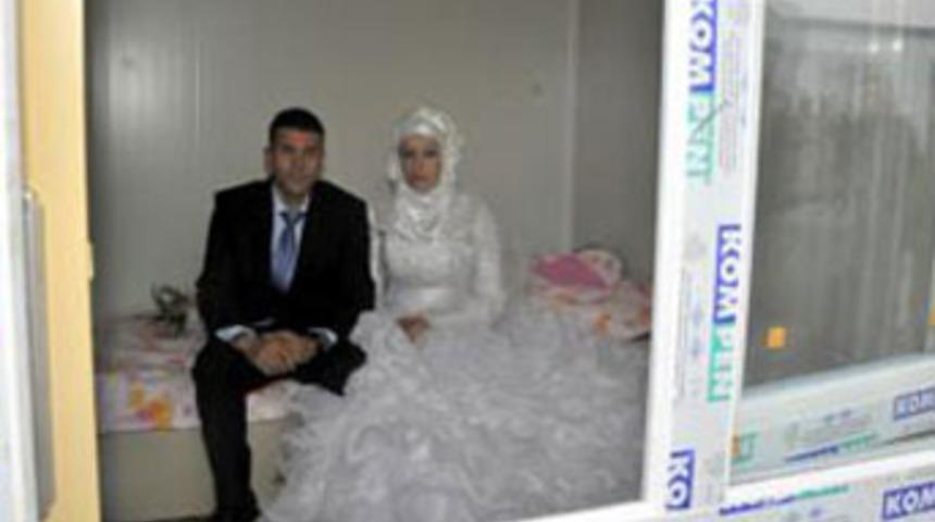 Nikah hediyeleri "konteyner" oldu