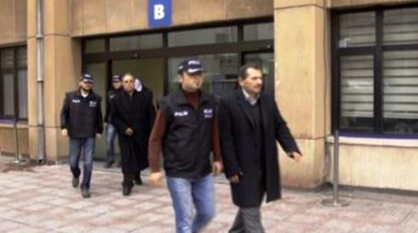 'Masaj' ş&uuml;phelileri adliyede