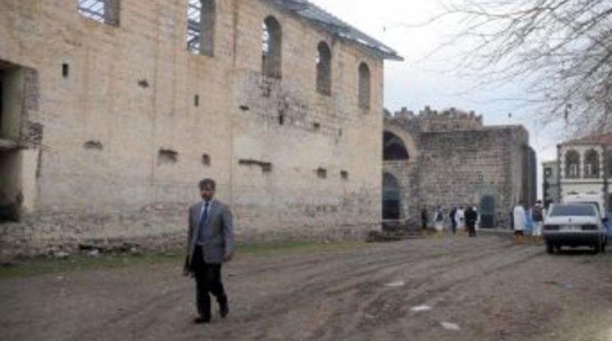 JİTEM'in eski kararg&acirc;hında kafatası sayısı 8'e y&uuml;kseldi