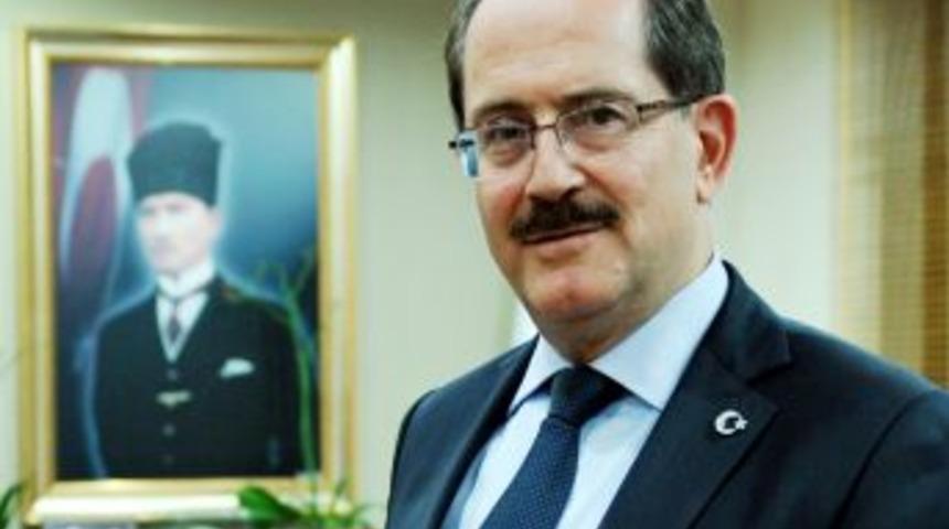 TOKİ Başkanı Karabel, 'Yılın B&uuml;rokratı' se&ccedil;ildi