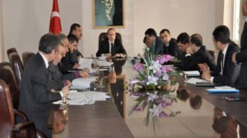 Siirt'te yapılacak eğitim yatırımları masaya yatırıldı