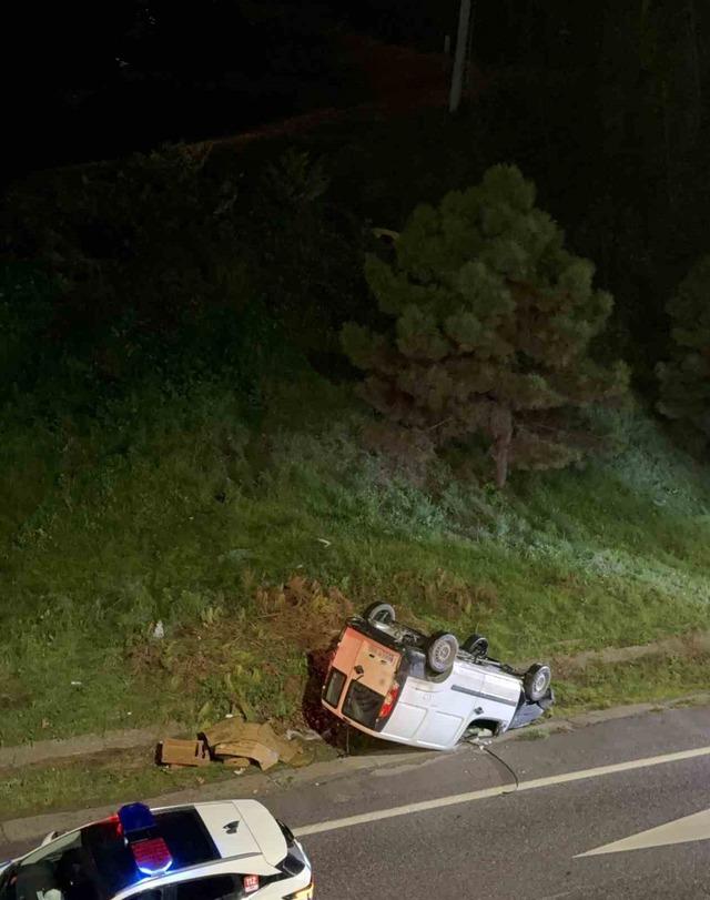 Samsun da hafif ticari ara&ccedil; kaza yaptı 6