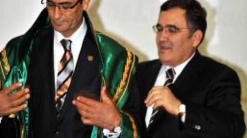 Kaynak: Yargının en b&uuml;y&uuml;k sorunu davaların makul s&uuml;rede bitirilememesi