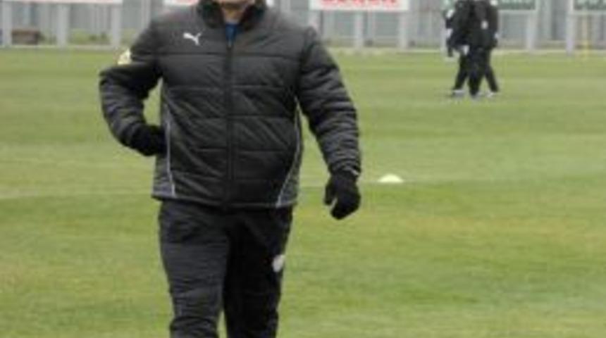 Ertuğrul Sağlam: Zirve yarışında bize katkı sağlayacak puanları almak istiyoruz