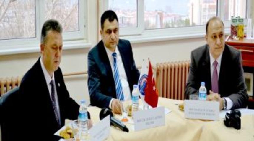 &Ccedil;OM&Uuml;, &Ccedil;anakkale&rsquo;deki &uuml;r&uuml;nlerin GDO tahlilini yapacak