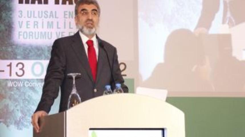 Bakan Yıldız: HES&rsquo;lerle yapılan m&uuml;cadele bize doğalgaz ithalatı olarak d&ouml;ner