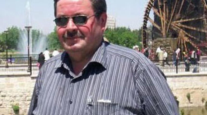 İşadamı ihtiya&ccedil; giderirken u&ccedil;uruma yuvarlandı