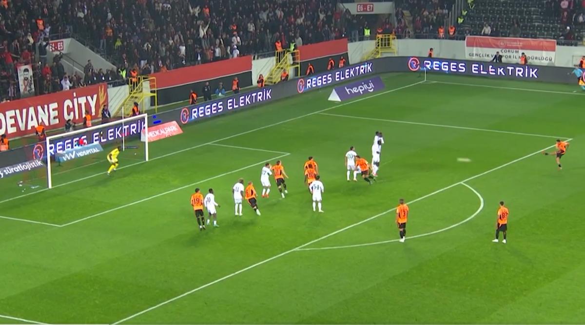 Ne yaptın Cengiz Ünder! Frikikten attığı gol herkesin dilinde 2
