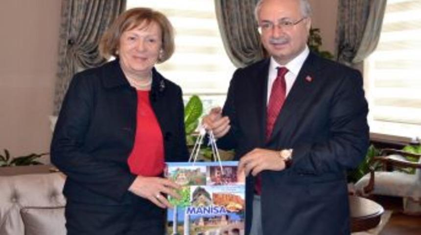 Manisa Valisi Daş&ouml;z, Alman otomotiv şirketlerini yatırıma davet etti