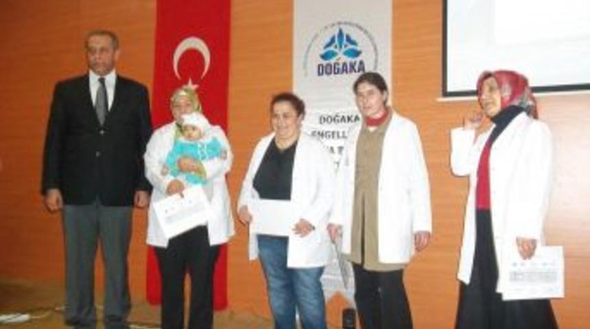 Proje kursiyerleri sertifikalarını aldı