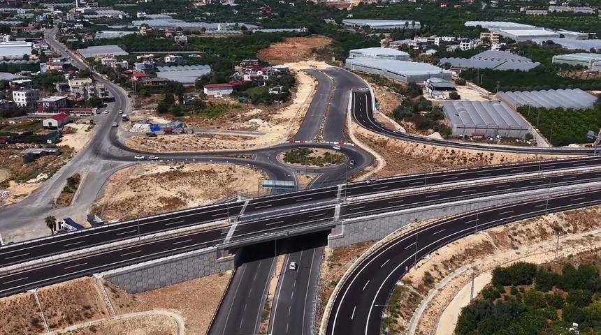 Bakan Uraloğlu duyurdu: 2,5 saatlik yol 18 dakikaya d&uuml;şecek