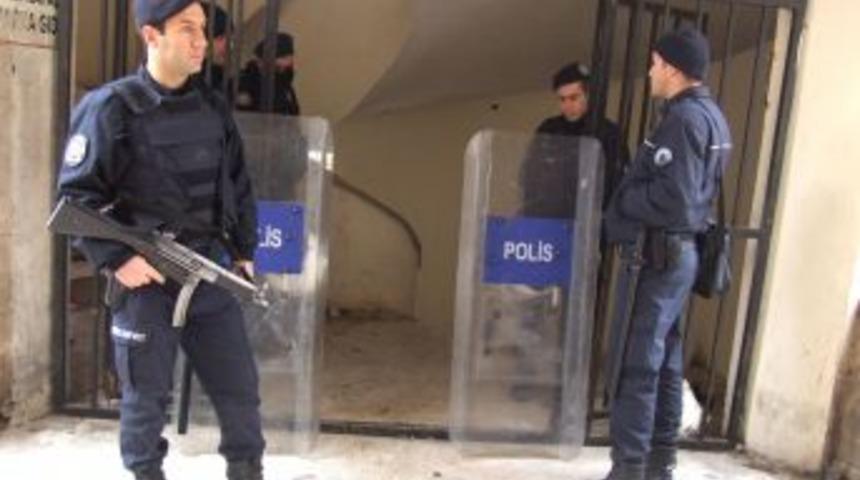 Şanlıurfa'da KCK operasyonu