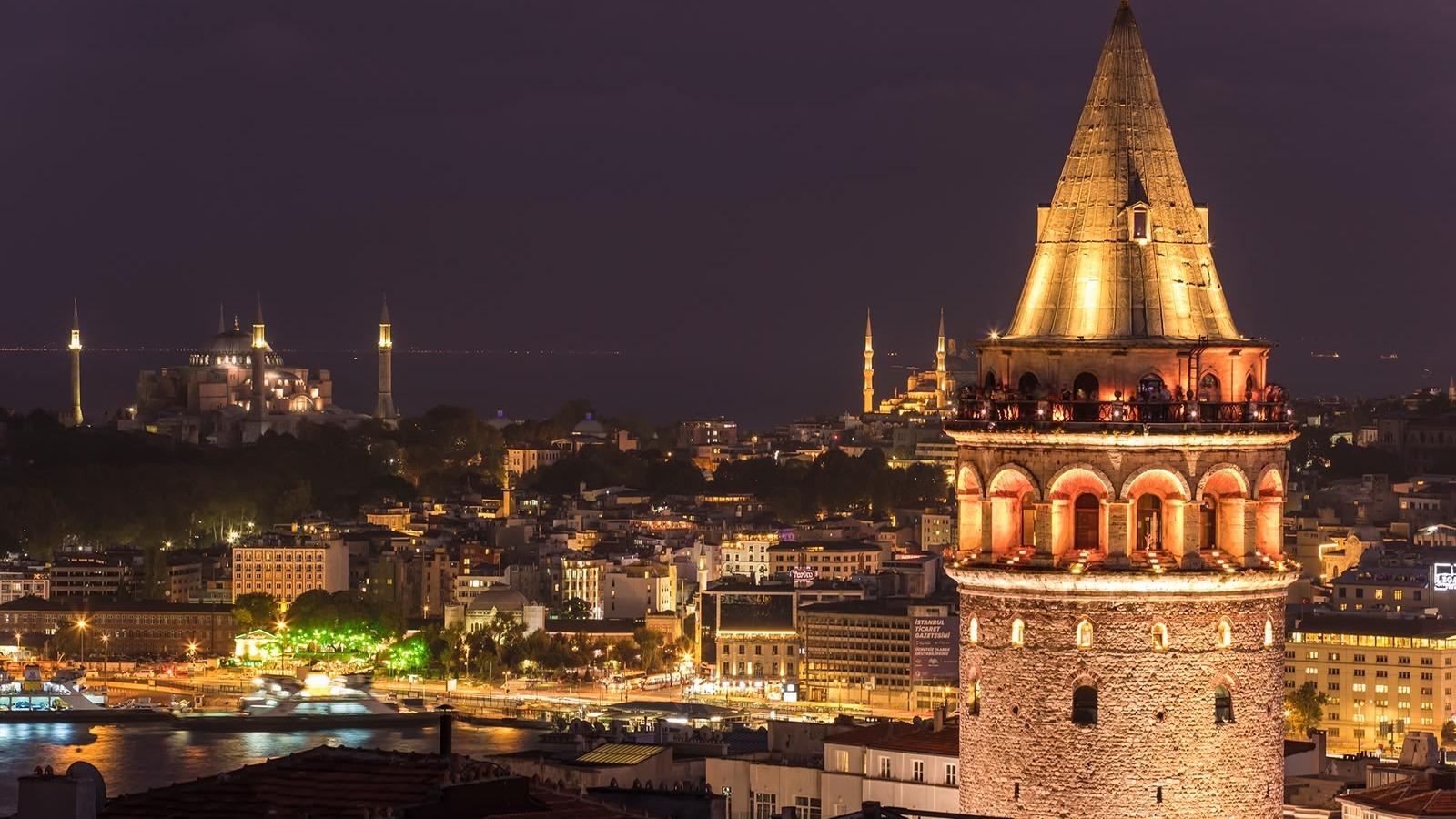 Bakan Ersoy duyurdu: Gece müzeciliğinde %32 artış! Ziyaretçi sayısı 1,3 milyonu aştı