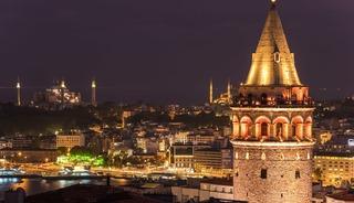 Bakan Ersoy duyurdu: Gece m&uuml;zeciliğinde %32 artış! Ziyaret&ccedil;i sayısı 1,3 milyonu aştı