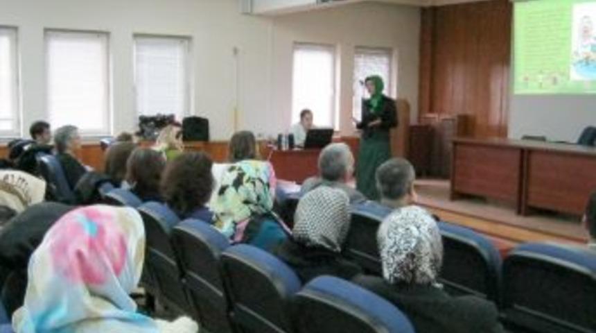 Ailede &ccedil;ocuk eğitimine, uzman eli