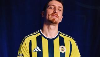 Fenerbah&ccedil;e'de Mert Hakan Yandaş geri d&ouml;n&uuml;yor!