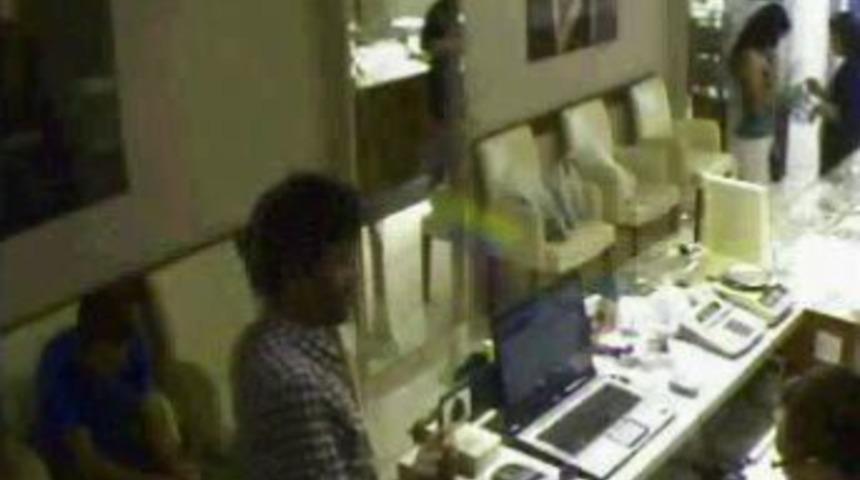 Vir&uuml;sl&uuml; mail tuzağını polis deşifre etti