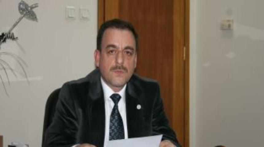 Belgesiz iş&ccedil;i &ccedil;alıştıran m&uuml;teahhit ruhsat alamayacak