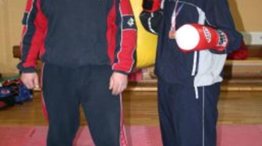 Erzincan'ın ilk bayan boks&ouml;r&uuml; Kardağ, T&uuml;rkiye 3. oldu