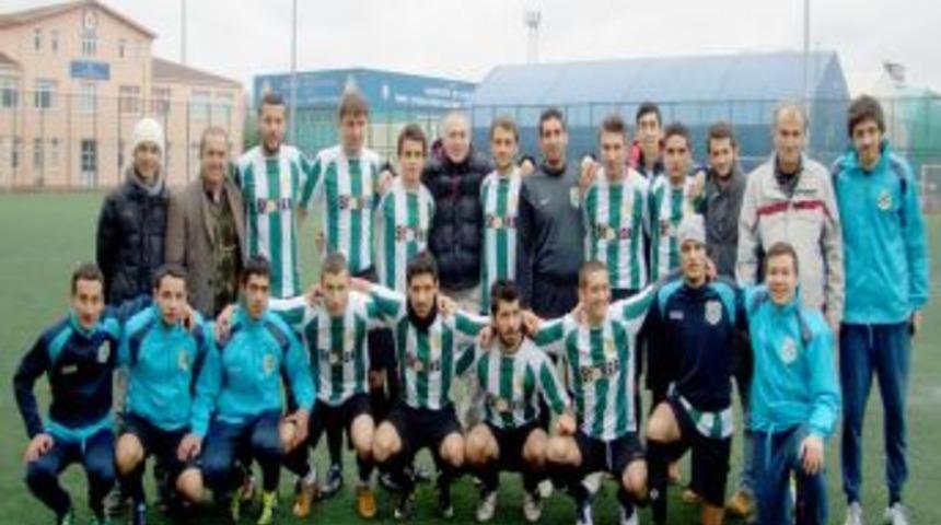 Yeşilk&ouml;y'de, S&uuml;per Amat&ouml;r sevinci