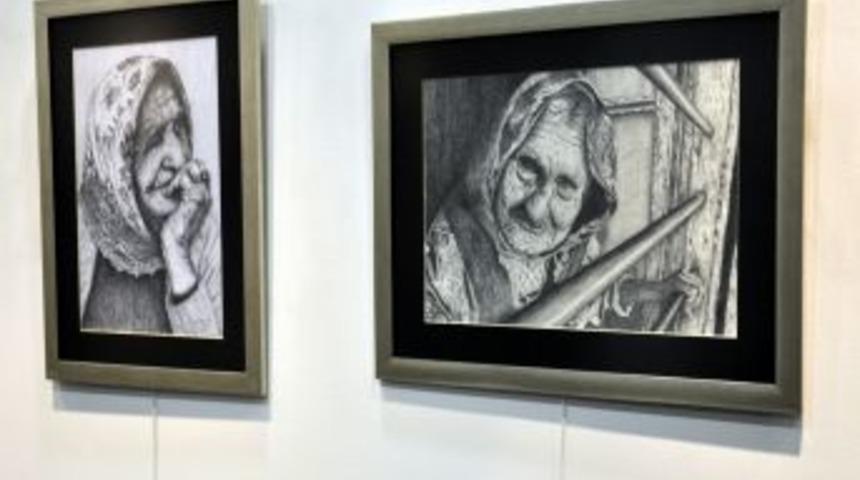 G&ouml;rme engelli &ccedil;iftin resim sevgisi