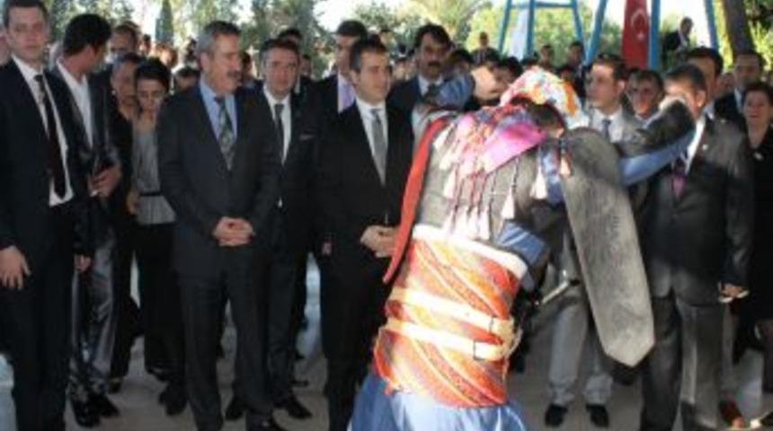 Bakan Kılı&ccedil;: 19 Mayıs kutlamalarına yeni bir ruh kazandırıyoruz