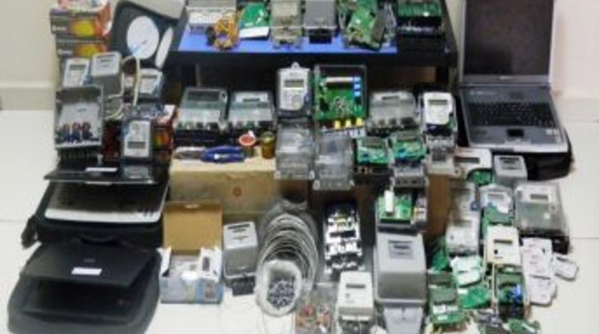 Enerji vurgununda 8 kişi tutuklandı