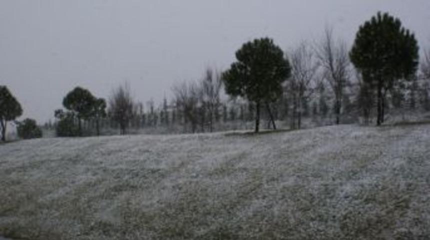 B&uuml;y&uuml;kşehir Belediyesi'nde kar hazırlığı