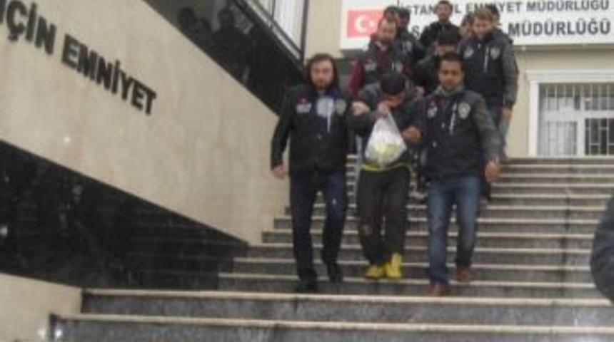 Villa hırsızları yakalandı