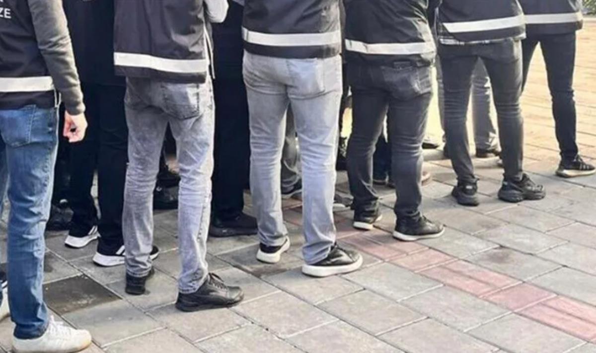 Mersin de 1,5 milyar liralık işlem hacmi bulunan şebekeye 26 tutuklama 1