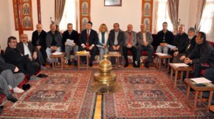 Hasta ve yakınları doktorlarına sahip &ccedil;ıktı