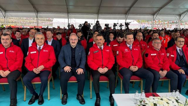 Bakan Bayraktar: 17 milyon hane Karadeniz gazını kullanacak 3